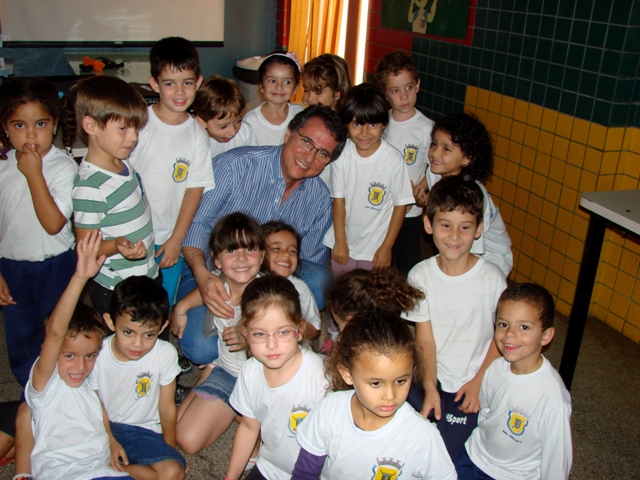 Palestra sobre Saúde Bucal na Escola Municipal São Vicente de Paulo